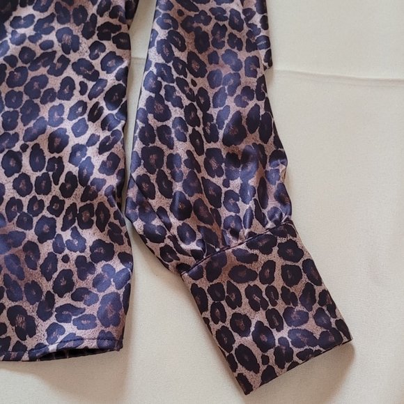 Mark Eisen Leopard Print Woman Button Down Long Sleeve Shirt Size XS - Picture 5 of 7